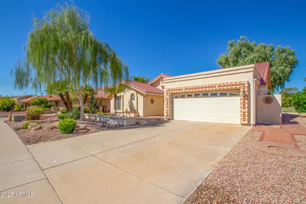 Property Slideshow image 3 of 60 | 9646 w taro ln, Peoria, AZ, 85382