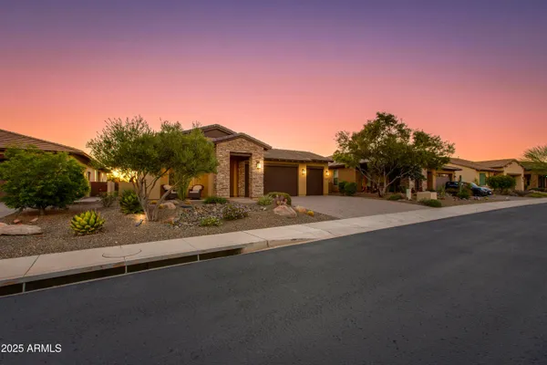 Property Slideshow image 2 of 48 | 3720 gold rush ct, Wickenburg, AZ, 85390