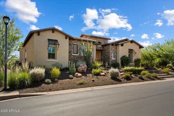 Property Slideshow image 2 of 52 | 17413 e hidden green ct, Rio Verde, AZ, 85263