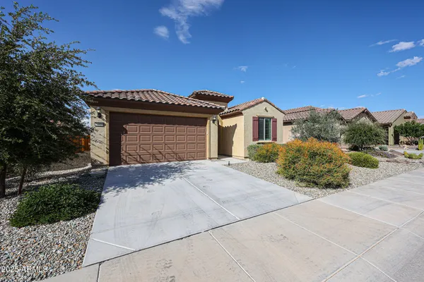 Property Slideshow image 2 of 35 | 26810 w melinda ln, Buckeye, AZ, 85396