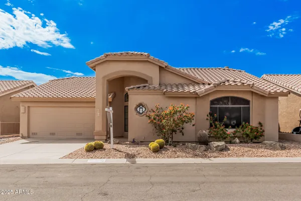 Property Slideshow image 2 of 39 | 5272 s granite dr, Gold Canyon, AZ, 85118