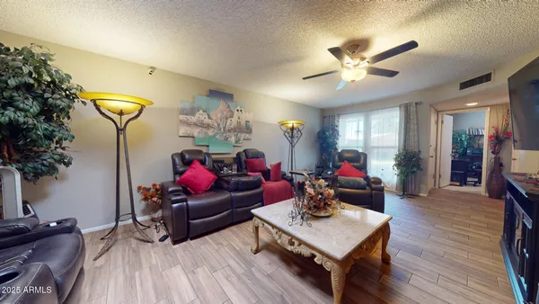 Property Slideshow image 3 of 26 | 17447 n 99th dr, Sun City, AZ, 85373