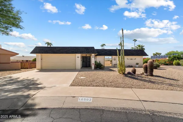 Property Slideshow image 2 of 38 | 10502 w sierra dawn dr, Sun City, AZ, 85351