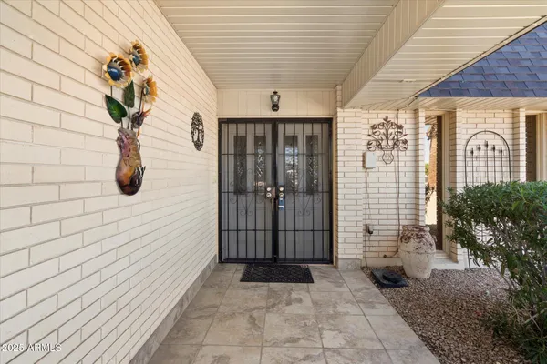 Property Slideshow image 3 of 38 | 10502 w sierra dawn dr, Sun City, AZ, 85351