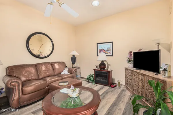Property Slideshow image 3 of 27 | 17266 n 105th ave, Sun City, AZ, 85373