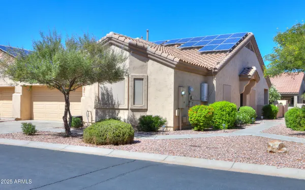 Property Slideshow image 2 of 61 | 1582 e manor dr, Casa Grande, AZ, 85122