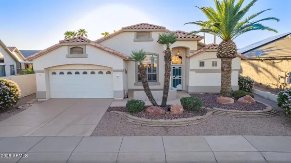 Property Slideshow image 2 of 88 | 17806 n becke ln, Surprise, AZ, 85374