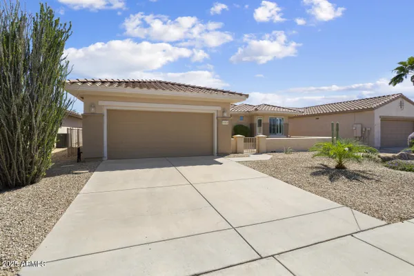 Property Slideshow image 3 of 46 | 19341 n guardian ln, Surprise, AZ, 85387