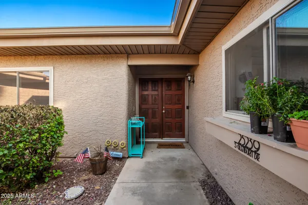Property Slideshow image 3 of 26 | 25239 s glenburn dr, Sun Lakes, AZ, 85248