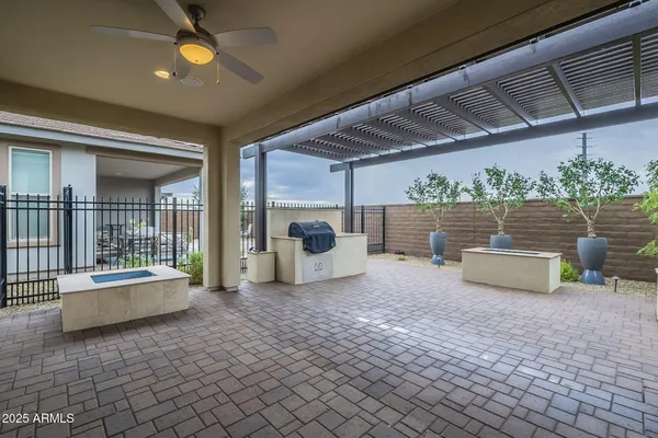 Property Slideshow image 2 of 35 | 291 e las puertas ln, Queen Creek, AZ, 85140