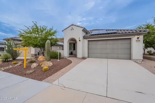 Property Slideshow image 3 of 38 | 18859 n 261st dr, Buckeye, AZ, 85396
