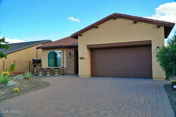 Property Slideshow image 2 of 43 | 3355 rising sun rdg, Wickenburg, AZ, 85390