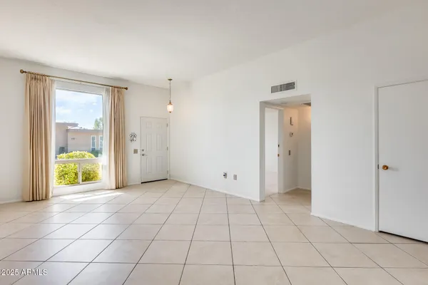 Property Slideshow image 2 of 29 | 13222 n 99th dr, Sun City, AZ, 85351