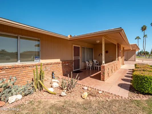 Property Slideshow image 3 of 35 | 9414 w greenway rd, Sun City, AZ, 85351
