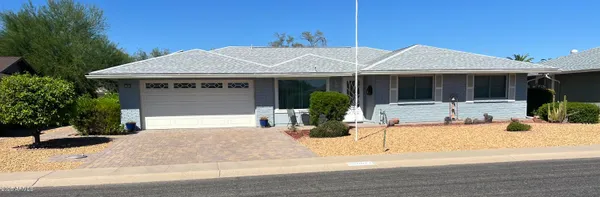 Property Slideshow image 3 of 3 | 10902 w brookside dr, Sun City, AZ, 85351