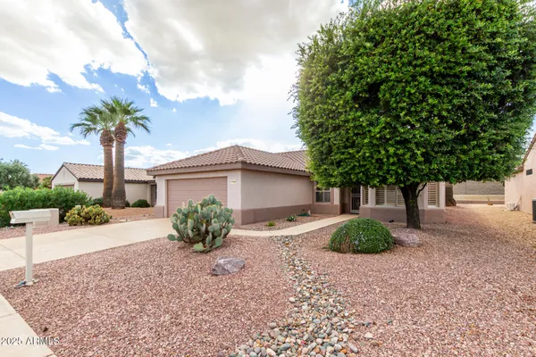 Property Slideshow image 3 of 34 | 17580 n estrella vista dr, Surprise, AZ, 85374