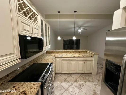 Property Slideshow image 3 of 34 | 10847 n fairway ct 211, Sun City, AZ, 85351