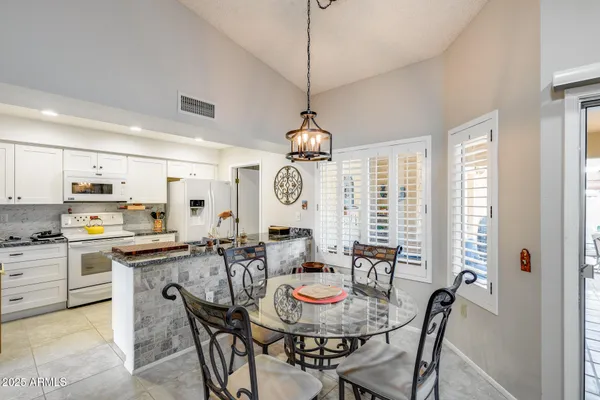 Property Slideshow image 3 of 36 | 18424 n spanish garden dr, Sun City West, AZ, 85375