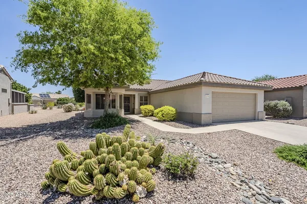 Property Slideshow image 2 of 46 | 15960 w indigo ln, Surprise, AZ, 85374