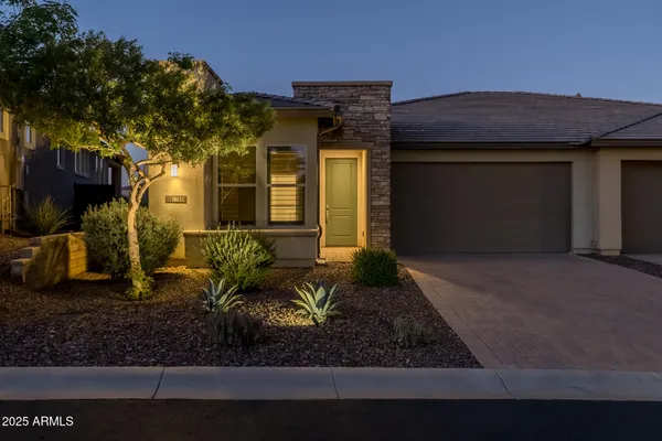 Property Slideshow image 3 of 82 | 17662 e chevelon canyon cir, Rio Verde, AZ, 85263