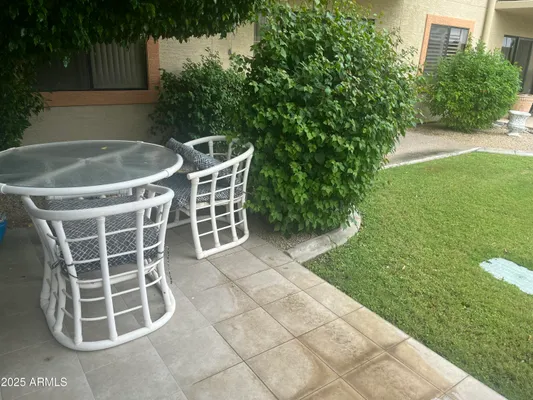 Property Slideshow image 3 of 15 | 10330 w thunderbird blvd apt a118, Sun City, AZ, 85351