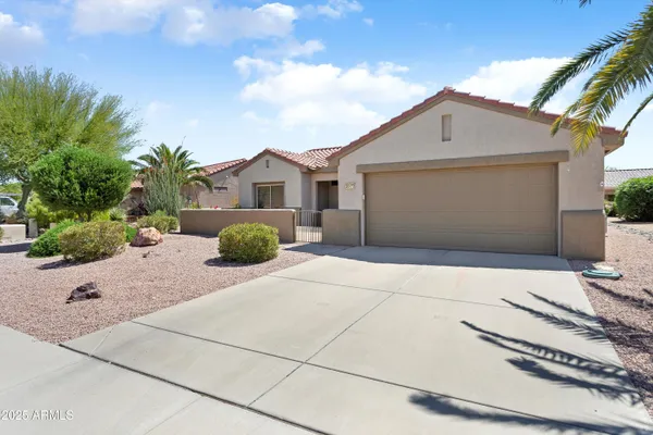 Property Slideshow image 3 of 30 | 20473 n desert sage ln, Surprise, AZ, 85374