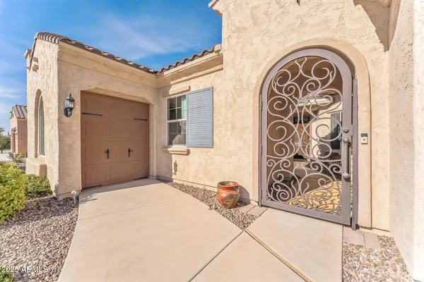 Property Slideshow image 3 of 35 | 7848 w willow way, Florence, AZ, 85132