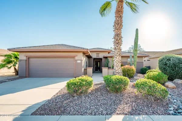 Property Slideshow image 3 of 45 | 19425 n guardian ln, Surprise, AZ, 85387