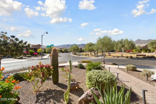 Property Slideshow image 2 of 54 | 4779 n 205th gln, Buckeye, AZ, 85396
