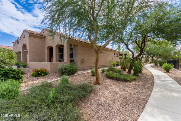Property Slideshow image 2 of 93 | 7161 w noble prairie way, Florence, AZ, 85132