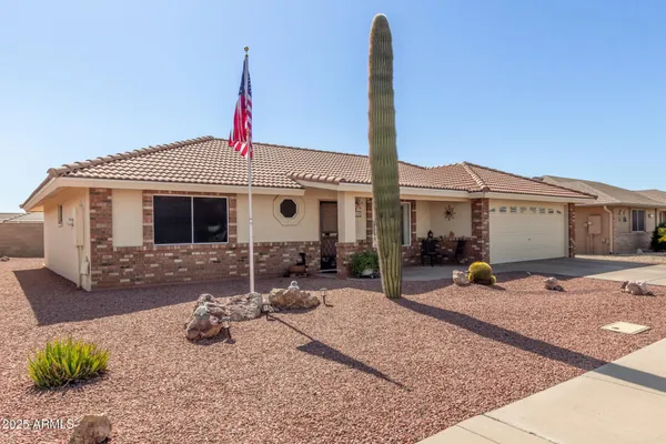 Property Slideshow image 2 of 28 | 11409 e milagro ave, Mesa, AZ, 85209