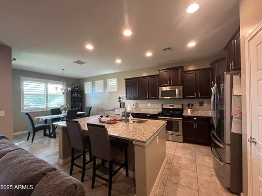 Property Slideshow image 2 of 5 | 41707 w summer wind way, Maricopa, AZ, 85138