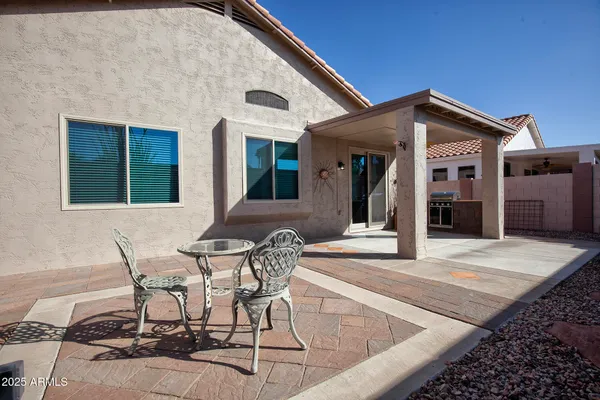 Property Slideshow image 2 of 60 | 17738 n phoenician dr, Surprise, AZ, 85374
