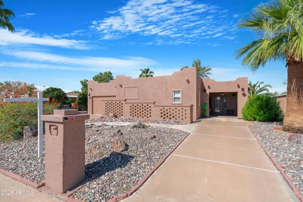 Property Slideshow image 3 of 55 | 9102 e lakeview dr, Sun Lakes, AZ, 85248