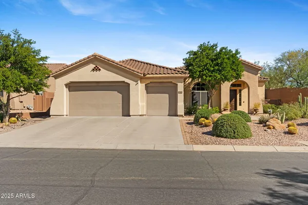 Property Slideshow image 2 of 66 | 42001 n bridlewood way, Anthem, AZ, 85086