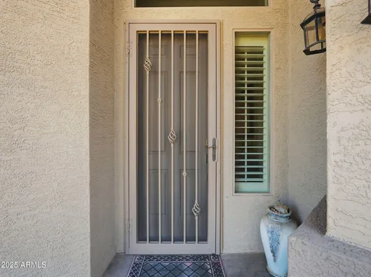 Property Slideshow image 3 of 33 | 4745 e nightingale ln, Gilbert, AZ, 85298