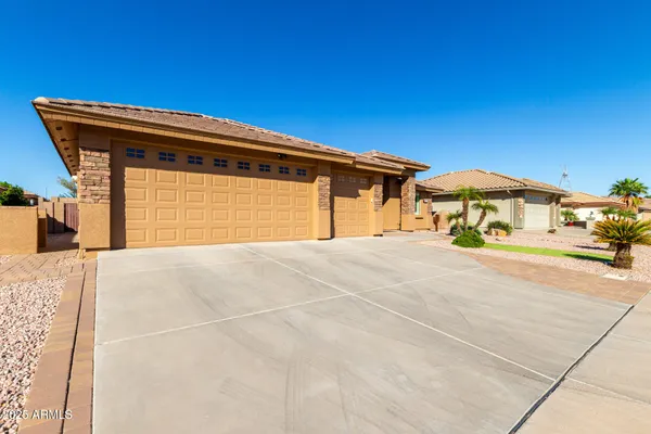 Property Slideshow image 2 of 34 | 10912 e plata ave, Mesa, AZ, 85212