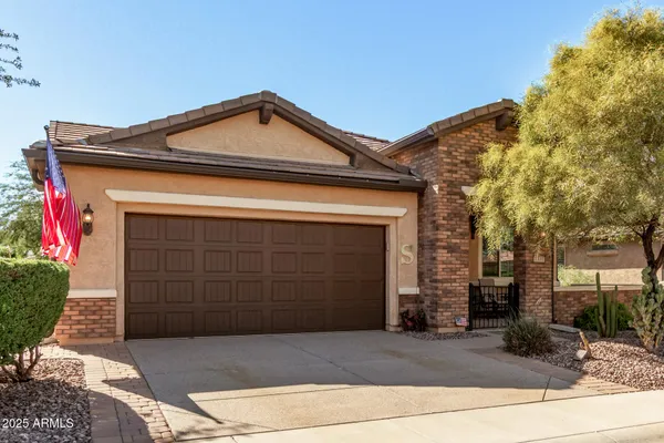 Property Slideshow image 3 of 33 | 7337 w silver spring way, Florence, AZ, 85132