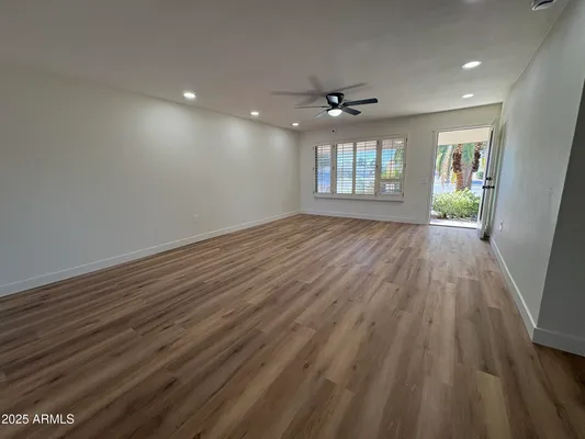 Property Slideshow image 2 of 21 | 17615 n whispering oaks dr, Sun City West, AZ, 85375