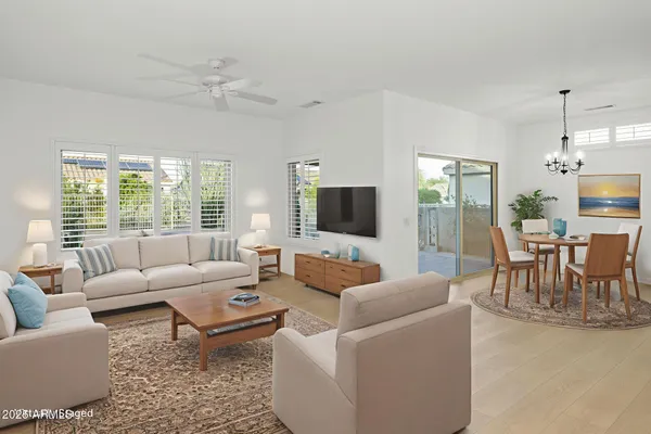 Property Slideshow image 3 of 20 | 18133 n villa bella dr, Surprise, AZ, 85374