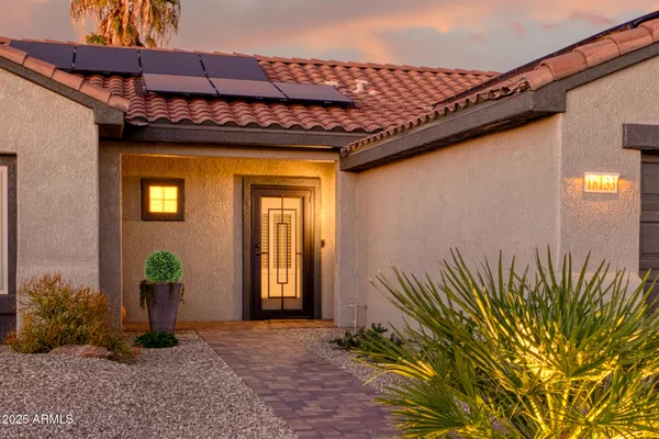 Property Slideshow image 2 of 20 | 18133 n villa bella dr, Surprise, AZ, 85374