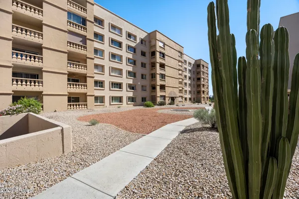 Property Slideshow image 3 of 29 | 7960 e camelback rd unit 309, Scottsdale, AZ, 85251