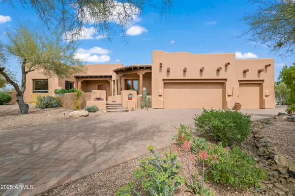 Property Slideshow image 2 of 51 | 18300 e adobe way, Rio Verde, AZ, 85263