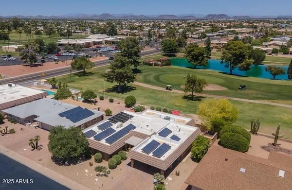 Property Slideshow image 2 of 43 | 15213 n cameo dr, Sun City, AZ, 85351