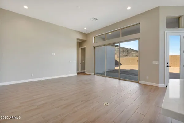 Property Slideshow image 3 of 31 | 20638 w berridge ln, Buckeye, AZ, 85396