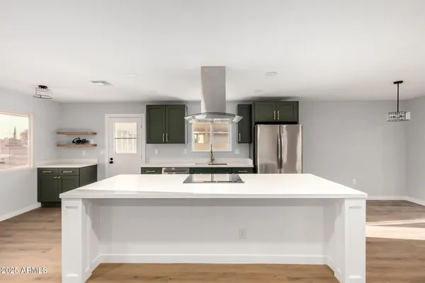 Property Slideshow image 3 of 22 | 10210 w charter oak dr, Sun City, AZ, 85351