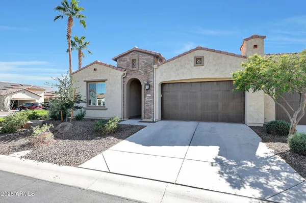 Property Slideshow image 3 of 24 | 16907 w holly st, Goodyear, AZ, 85395