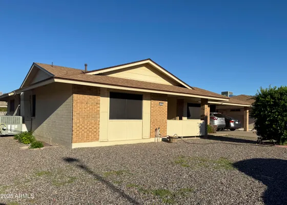 Property Slideshow image 2 of 11 | 10907 w saratoga cir, Sun City, AZ, 85351