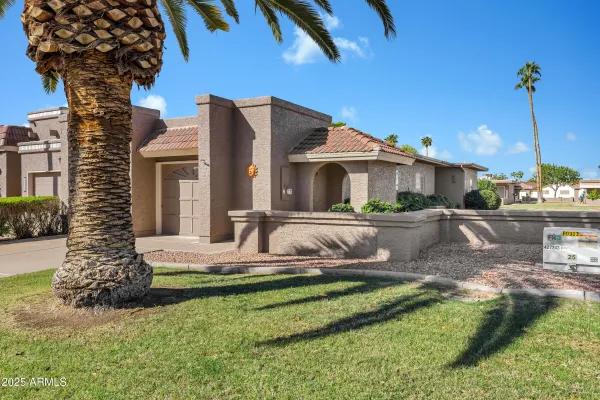 Property Slideshow image 2 of 24 | 25236 s mohawk dr, Sun Lakes, AZ, 85248
