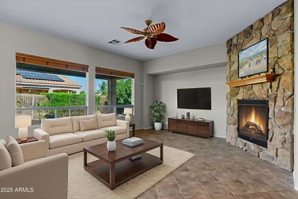 Property Slideshow image 2 of 40 | 4120 e donato dr, Gilbert, AZ, 85298